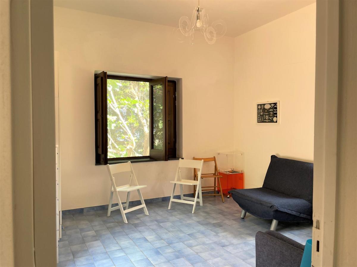 Casa Bouganville Pollara Екстериор снимка